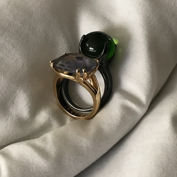 2 lady noir rings from Jewelmint. - Picture 3 of 5